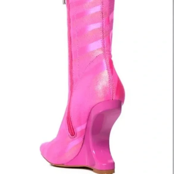 Booties - Picture 5 of 7